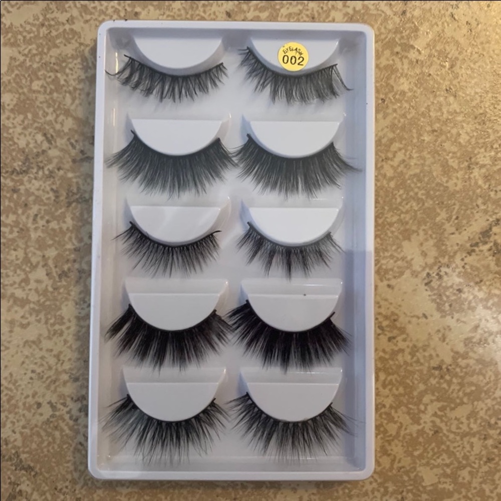New! Black Assorted Styles of False Fashion Soft Eye Lashes - (5) Pairs.